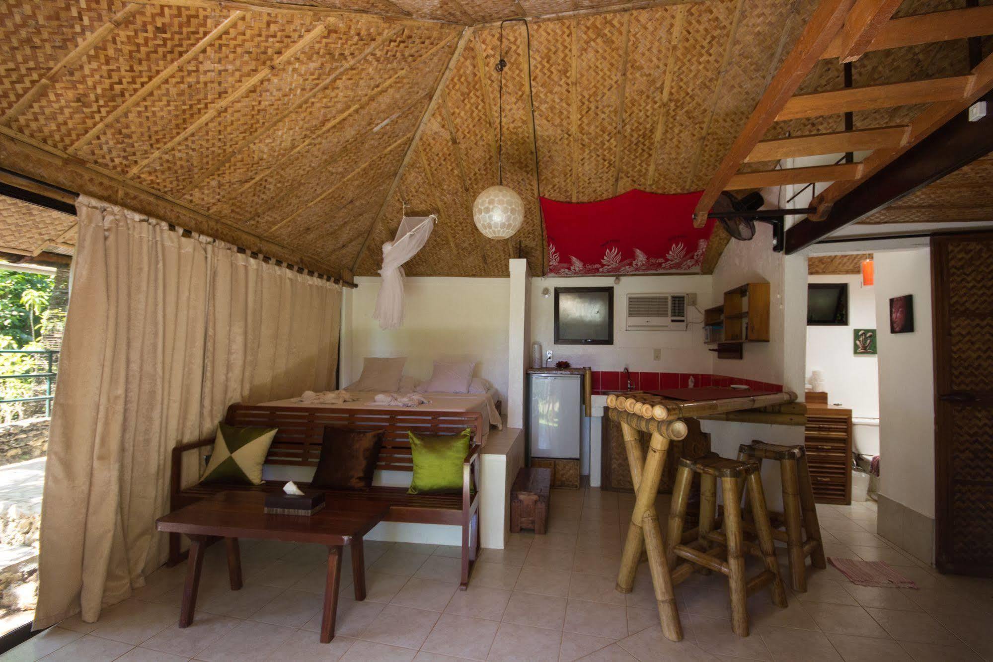Ralph's Place Resort Balabag (Boracay)